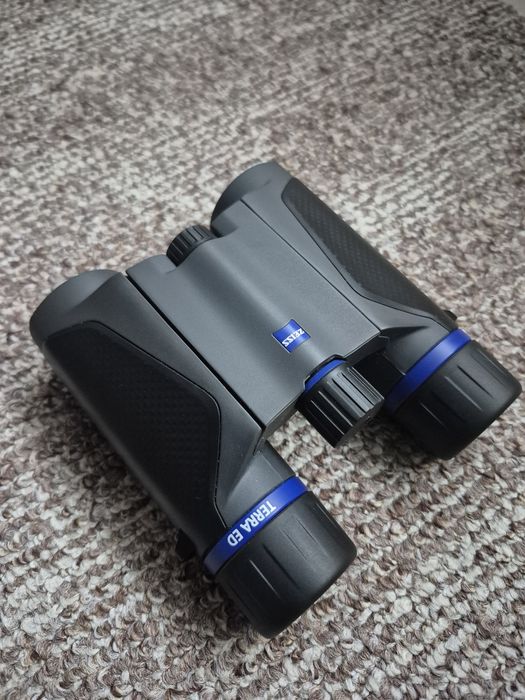 Бінокль Zeiss Terra ED Pocket 8x25, виготовлений в Японії