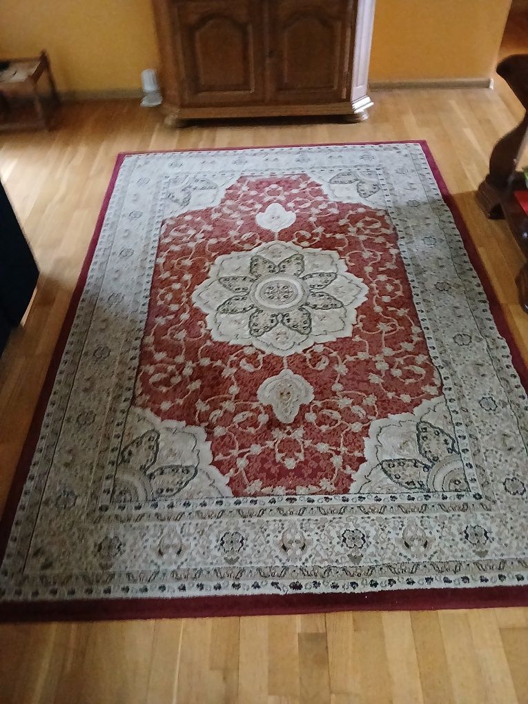 Sprzedam dywan 160x230