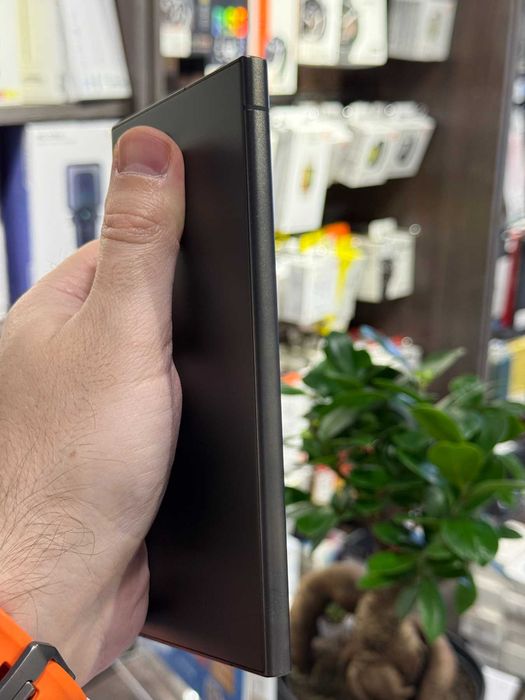 Samsung Galaxy S24 Ultra 12/256 Black б/у, гарний стан, європа!