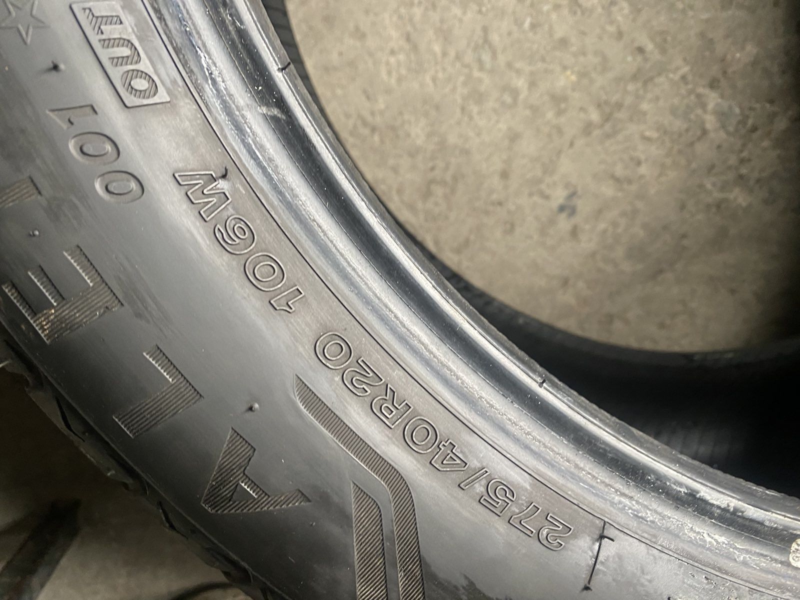 275.40.20 Bridgestone 4шт лето БУ склад шины резина из Европы 40 R20