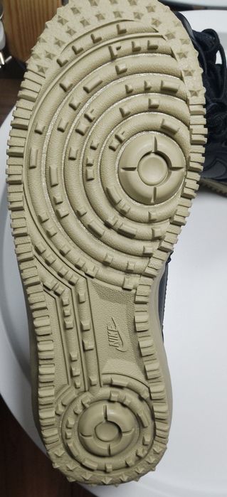 Кросівки  хайтопи  зимові Nike lunar Force 37,38,38,5,39р