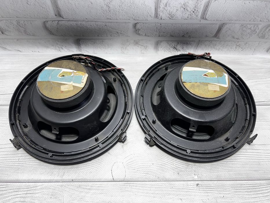 Басові динаміки в задню полку BOSE Mercedes W208 CLK320/CLK430/CLK55