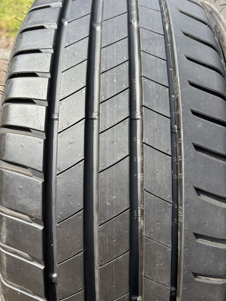 225/55/19 bridgestone demo