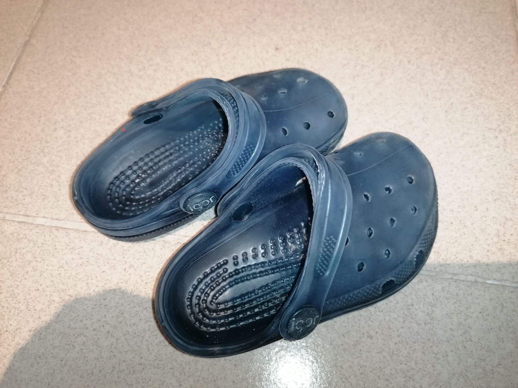 Crocs igor tamanho 22/23