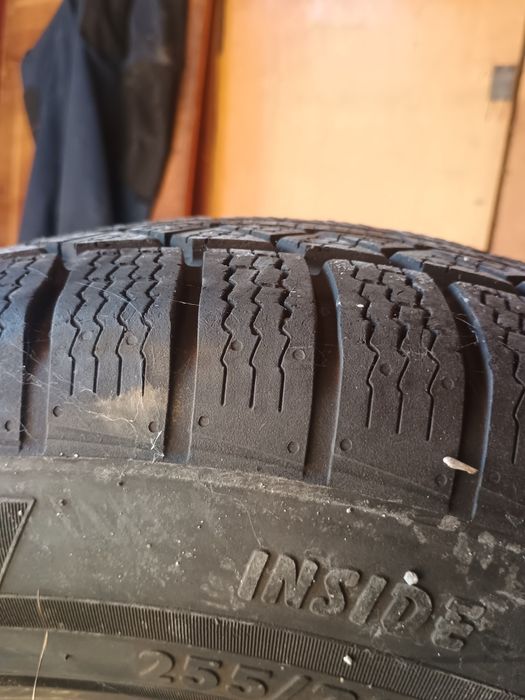 Зимова резина Petlas 255/70r16