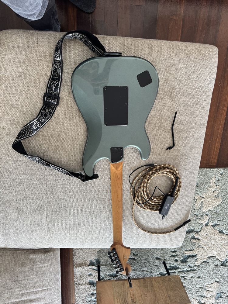 Guitarra squier stratocaster