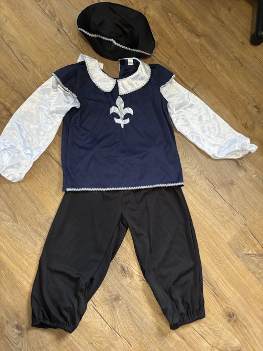 C&A костюм мушкетера