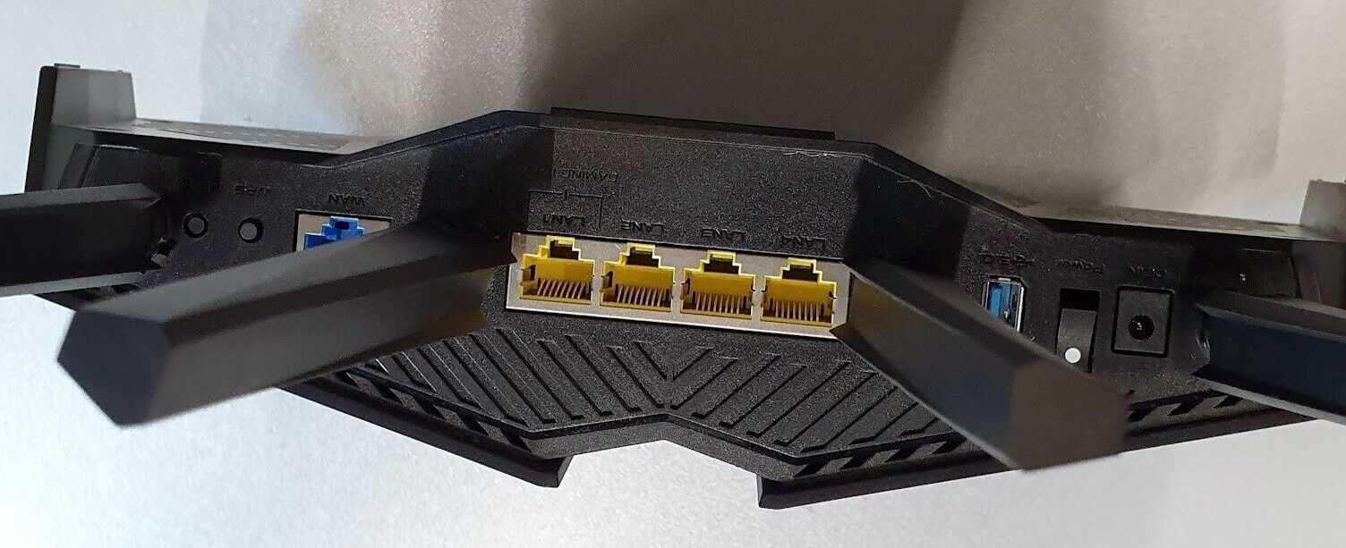 Маршутизатор Asus AX82U DSL WAN Dual Gaming Wifi 6  PS5 RGB AiMesh