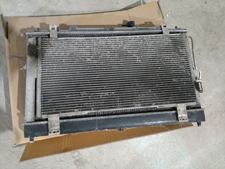 Радіатор до Мазда 6