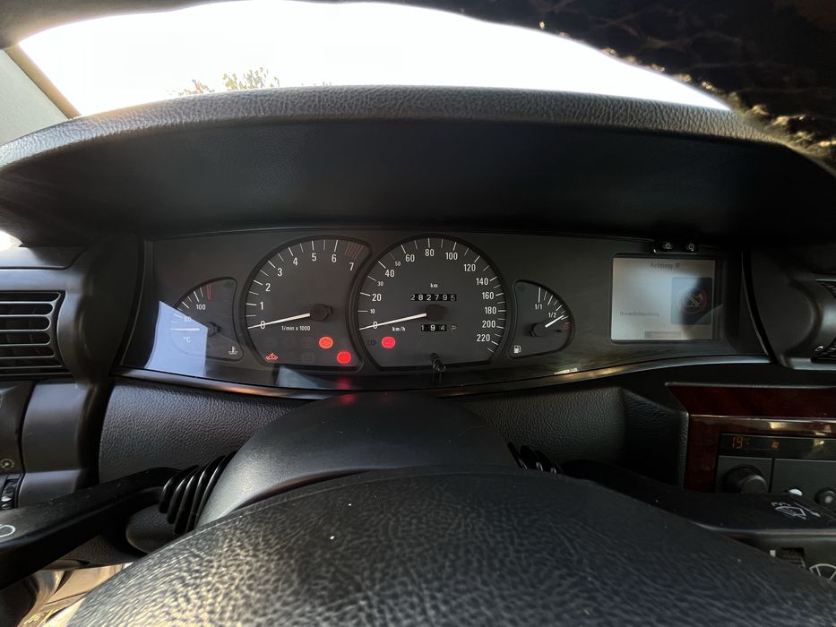Продам авто Opel Omega 2.2