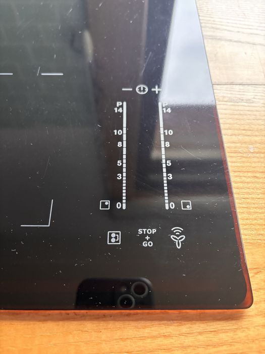 Plyta indukcyjna Electrolux  71cm/ 52cm