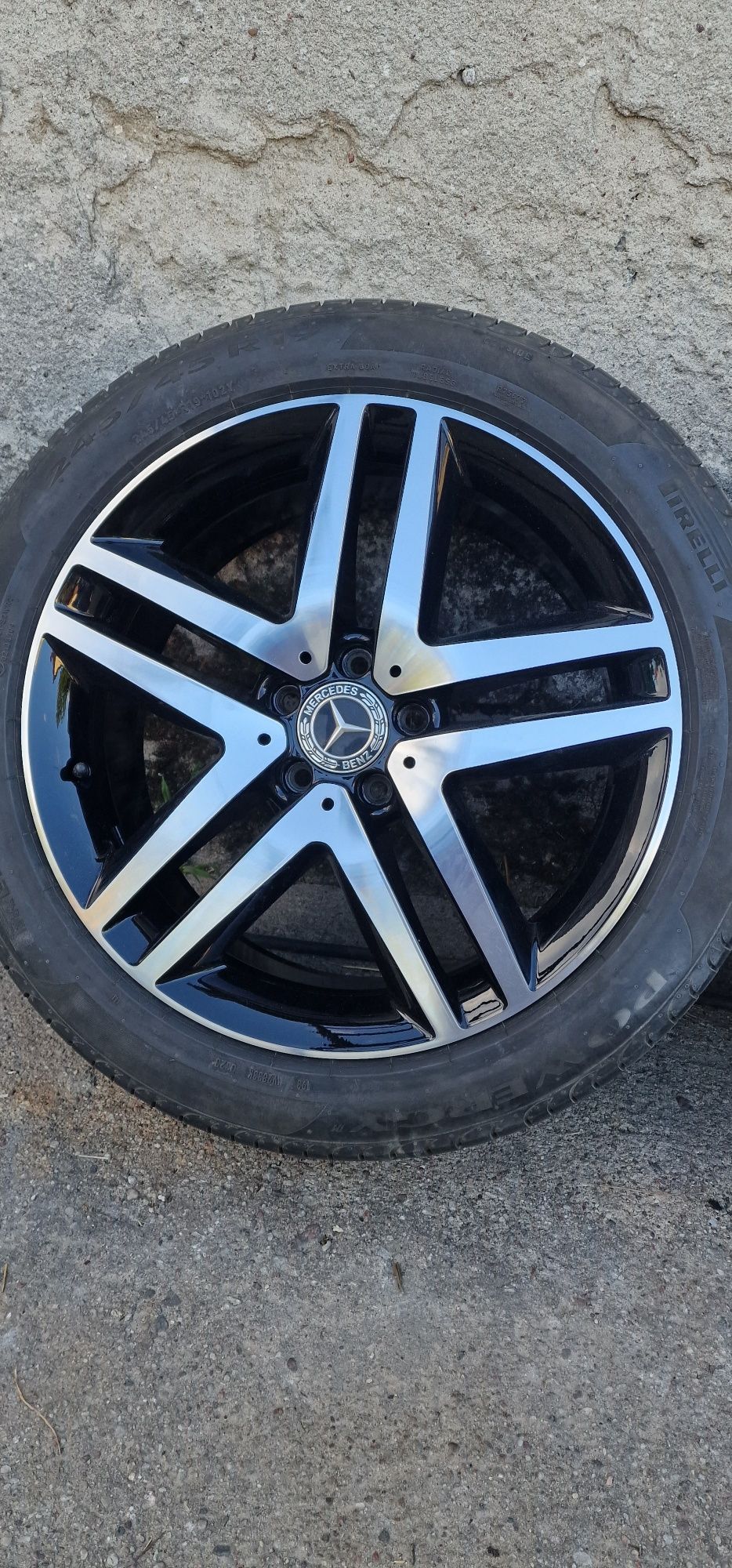 Felgi aluminiowe 19 do mercedesa