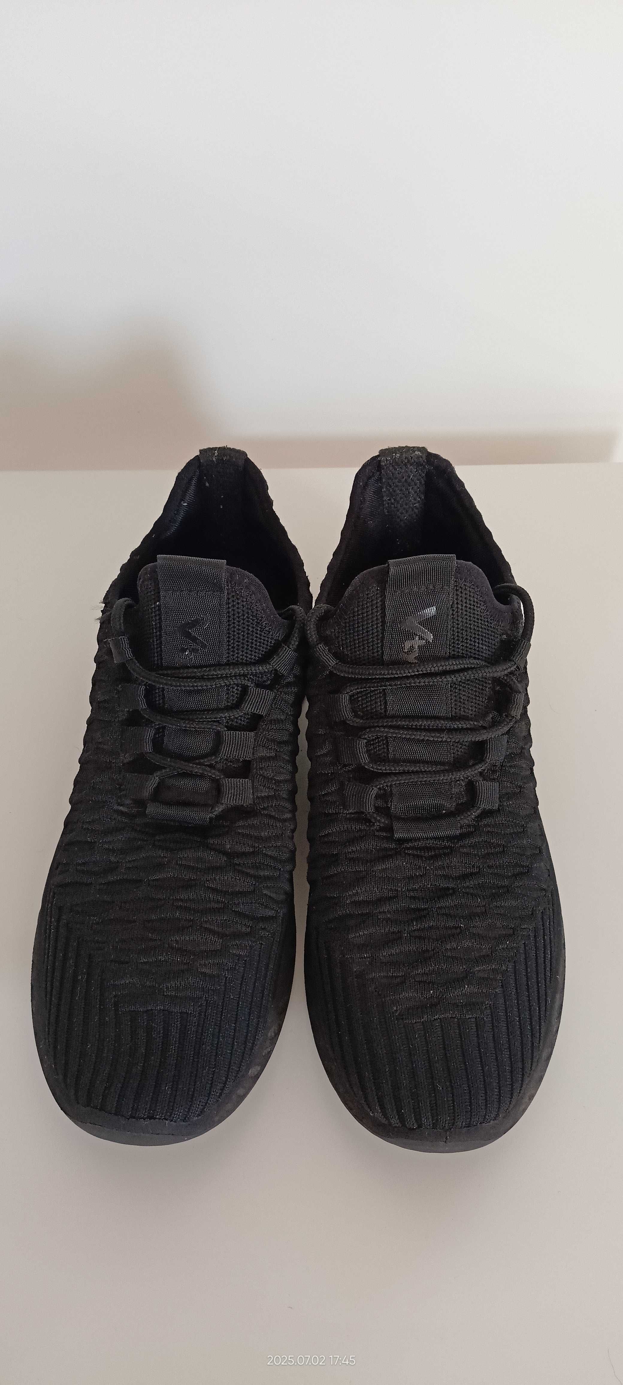Sneakersy buty Vty Deichmann 41 lekkie oddychajace komfortowe super