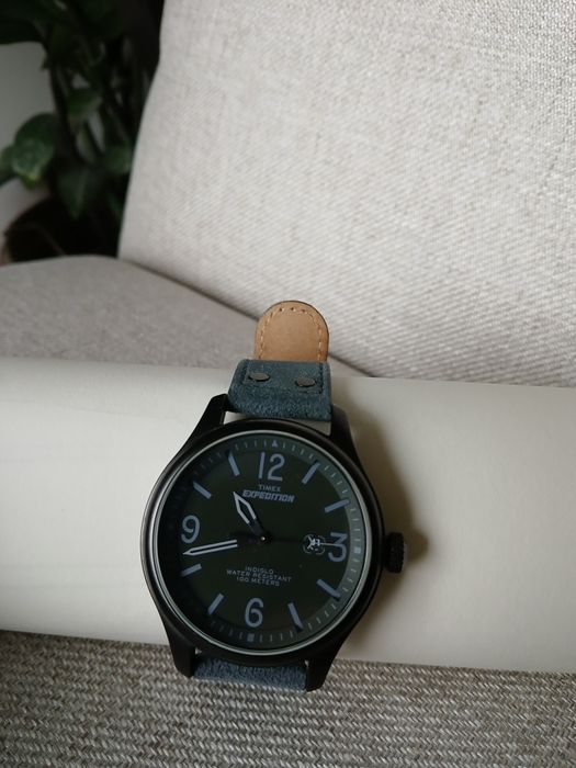 TIMEX Expedition Field