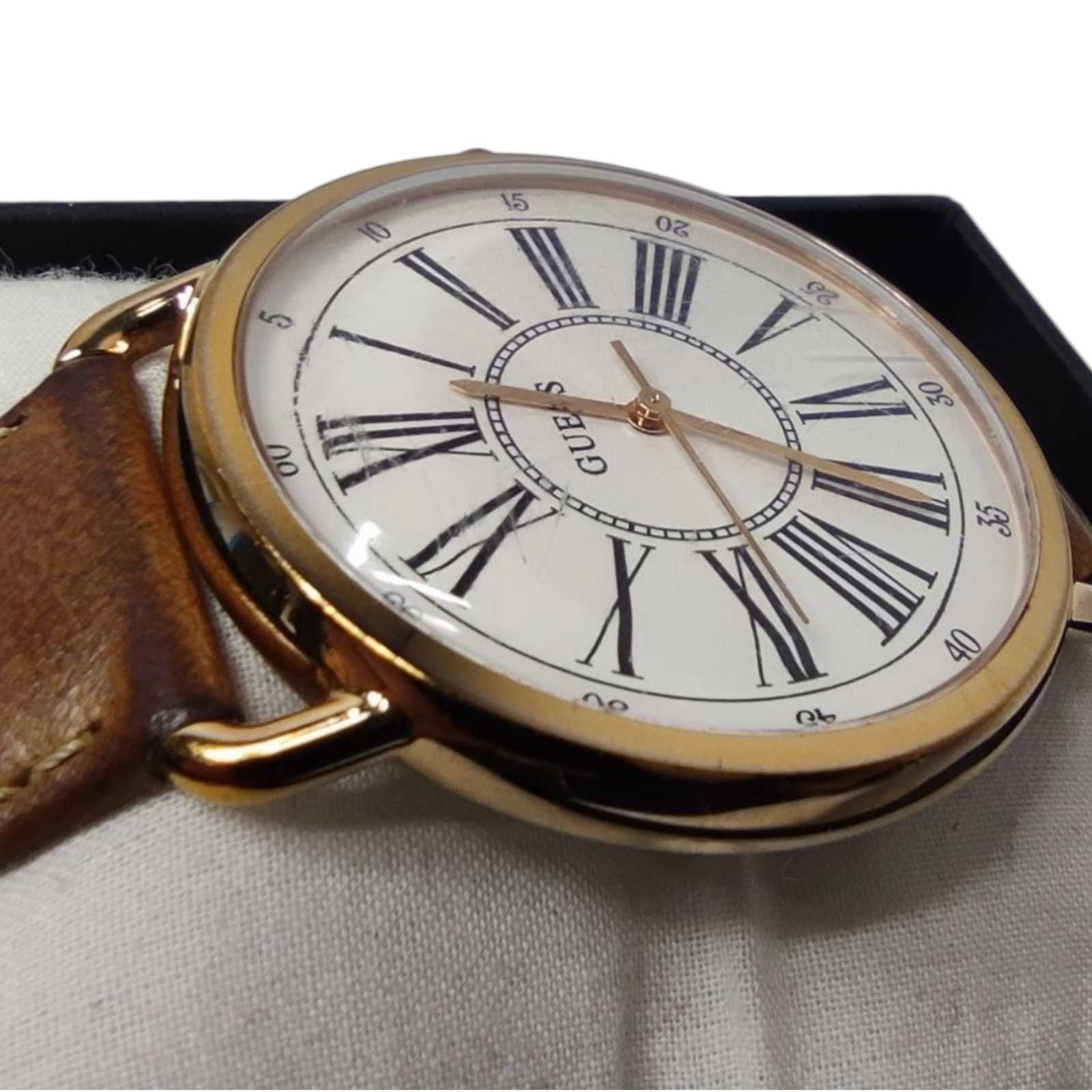 Zegarek damski marki GUESS model Kennedy W1068L5 - Komplet!