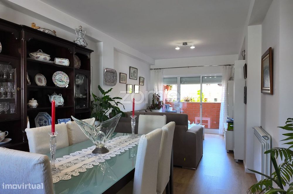 Apartamento T3 com Garagem e Varanda – Carapinheira, Montemor-o-Vel...