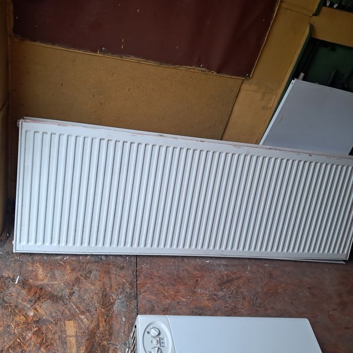 Двохконтурний котел та батареї