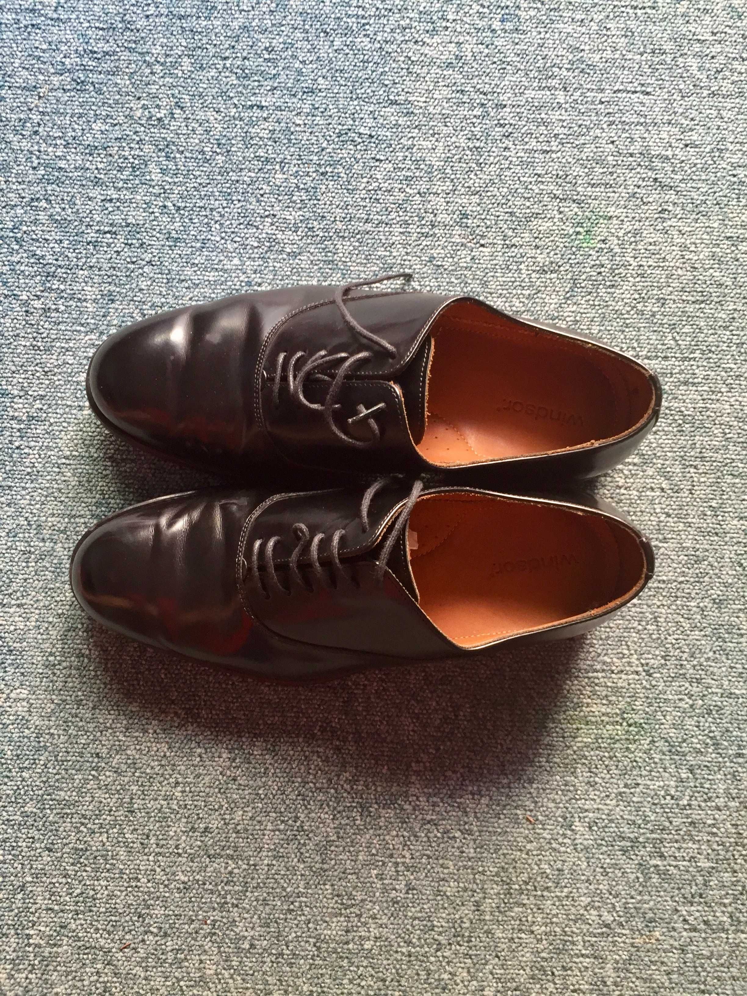 Sapatos Clássicos Windsor 42
