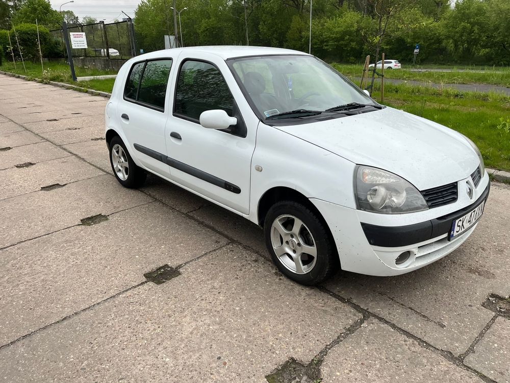 Renault clio lift