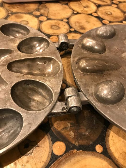 Горішниця з білочкою СРСР