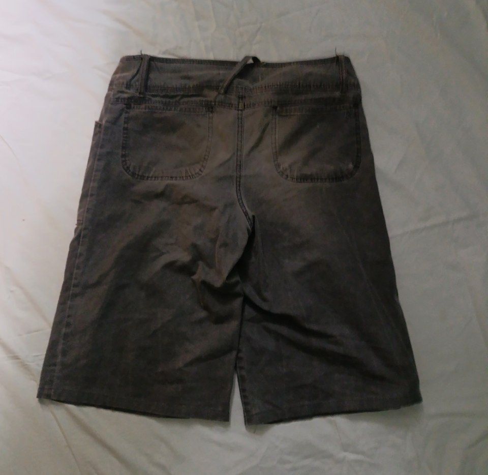 Baggy рэп шорты.