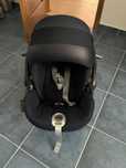 Coco cybex com com encaixe para isofix