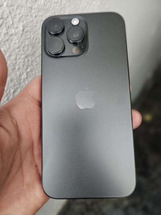 Iphone 16 pro max..512gb