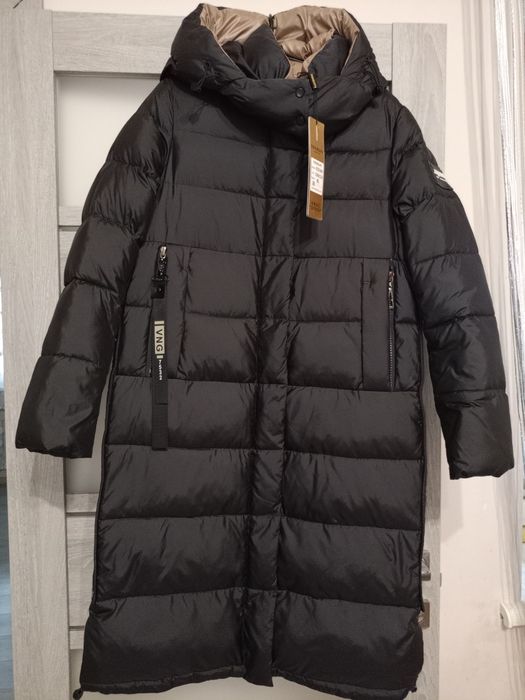 Женская зимняя курточка