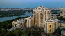 Продам трехкомнатную на ул. Грушевского, 9А, ремонт, 208 м