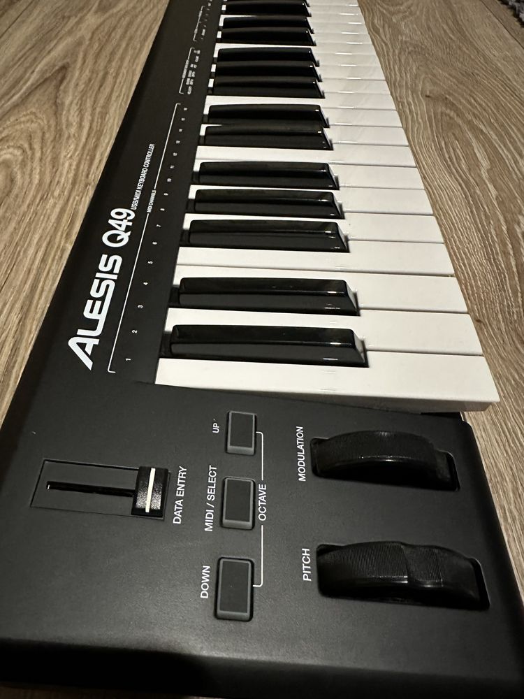 Alesis Q49 klawiatura midi