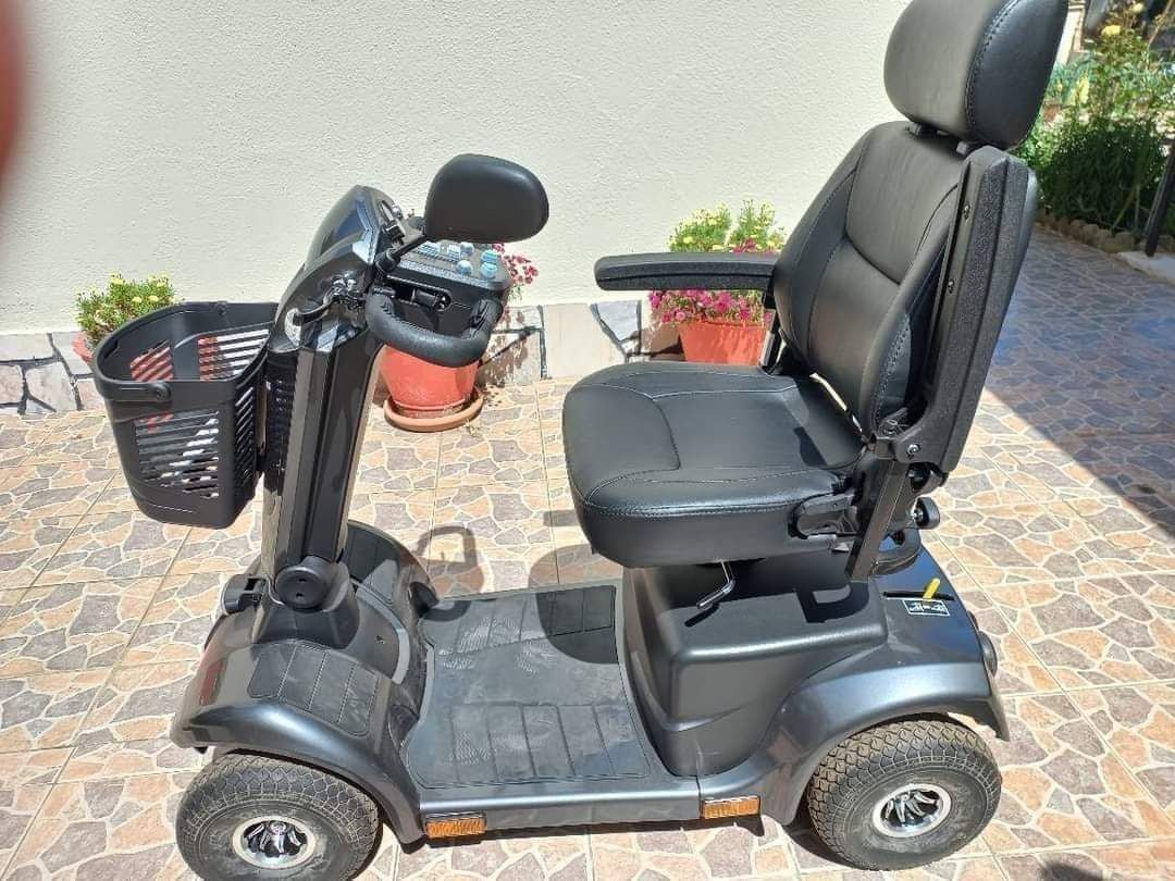 Scooteer eléctrica de Mobilidade Stannah Mopi. Completamente nova apen