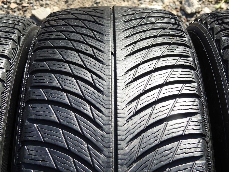 4x Michelin Pilot Alpin 5 SUV 235/50r19 103V 2x6,5 2x6mm 21rok