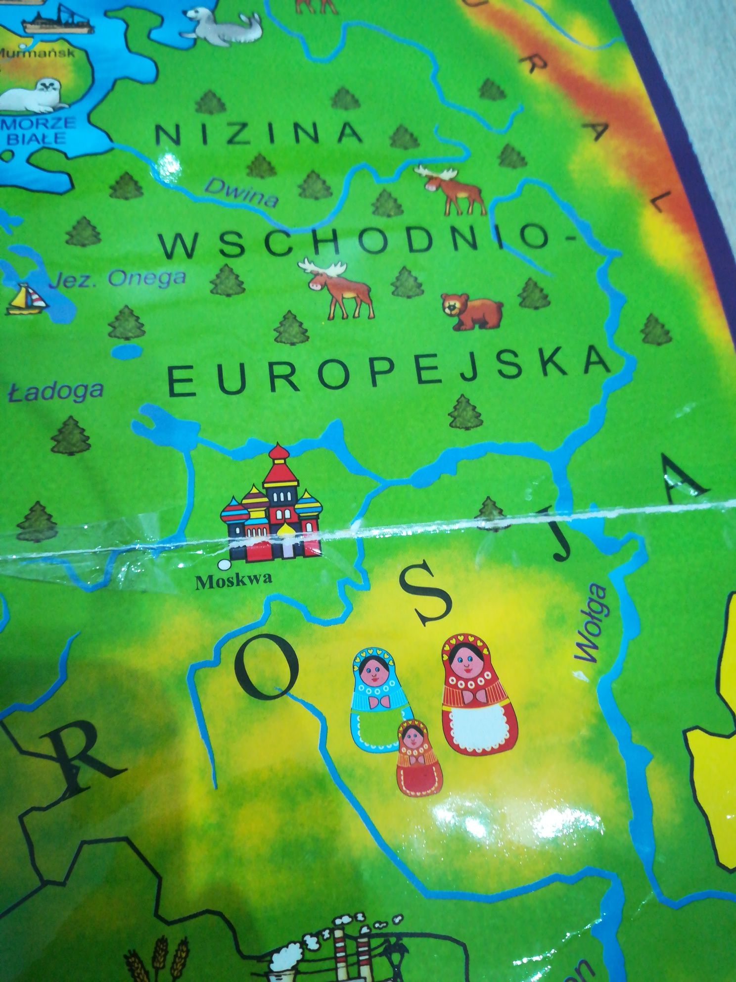 Gra planszowa edukacyjna palcem po mapie Europa