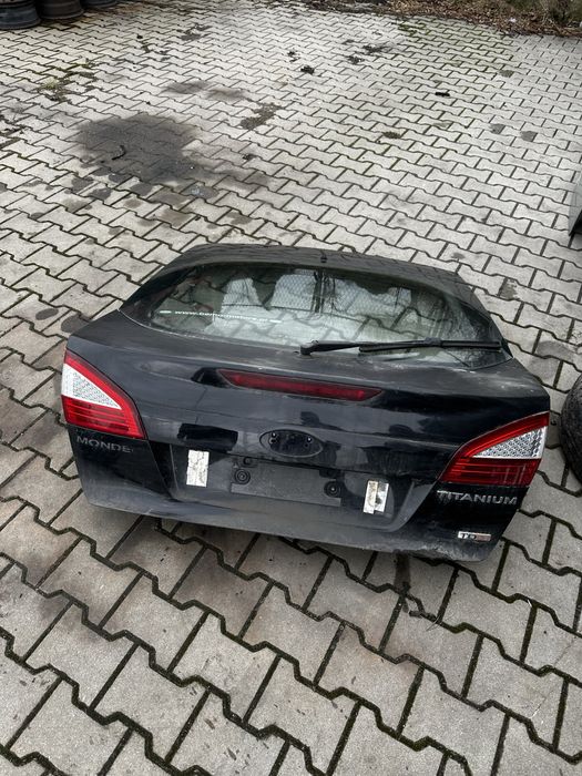 Klapa tył Mondeo Mk4 Hatchback Szyba tylna kompletna