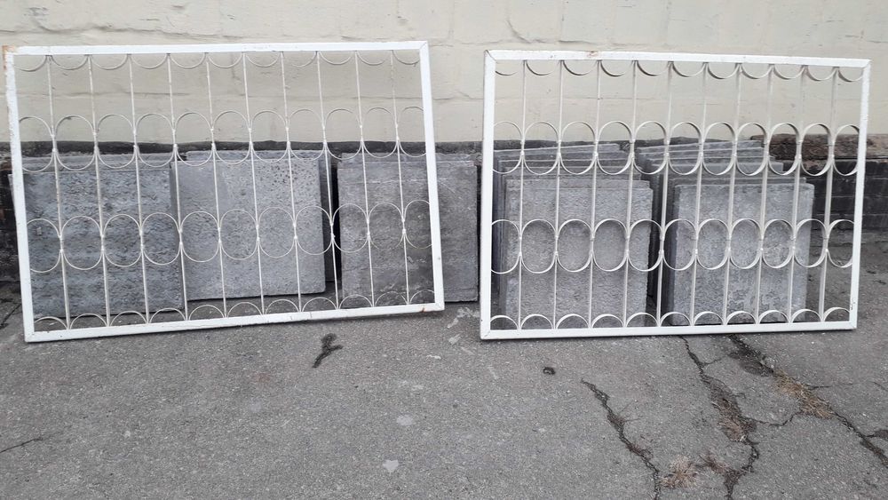 Продам решетку на окно