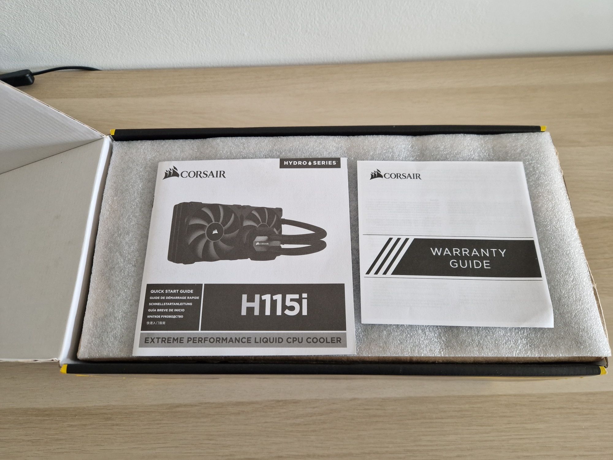 Corsair H115i AIO