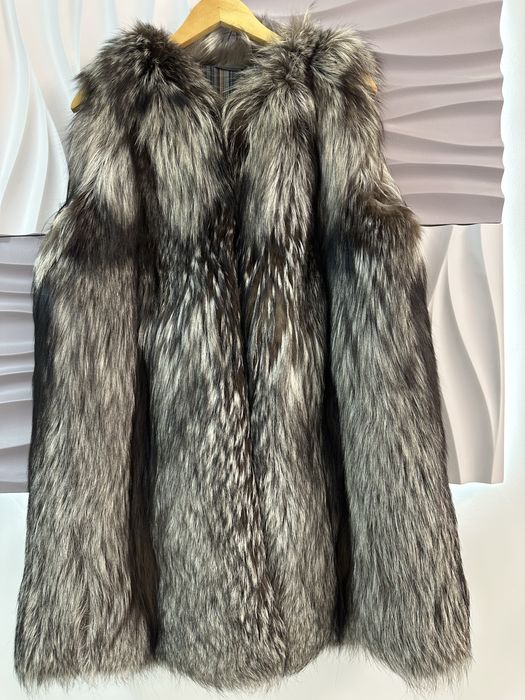 Жилет із чернобурки