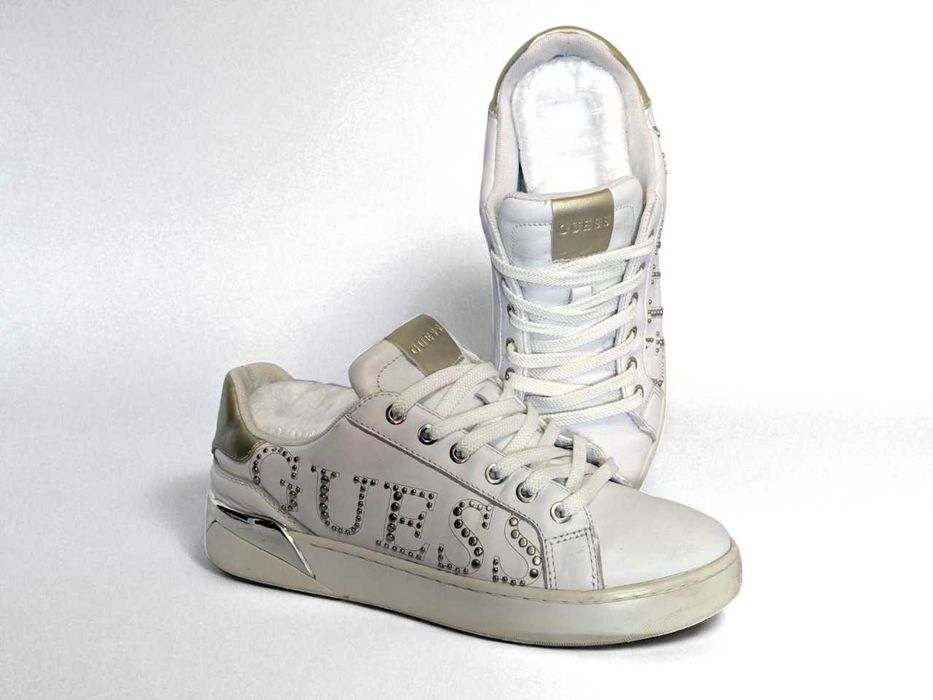 Кросівки шкіряні снікерси Guess Original US10 (26см)