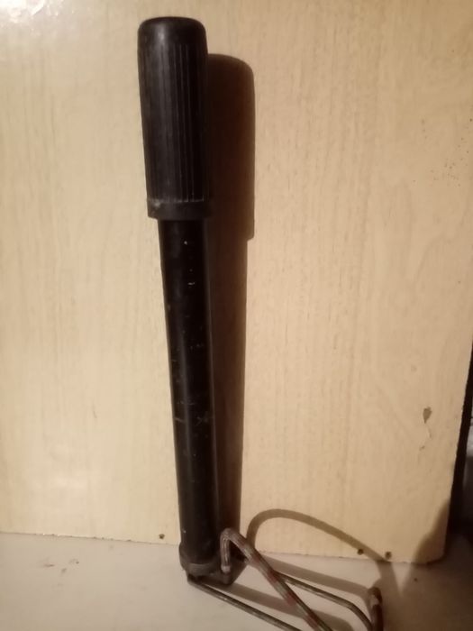 Насос велосипедний ручний.