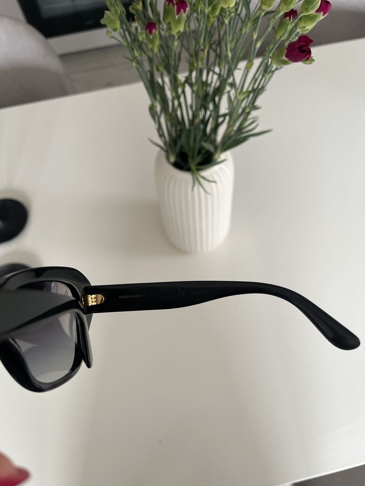Okulary przeciwsloneczne Dolce&Gabbana czarne kocie prada gucci YSL