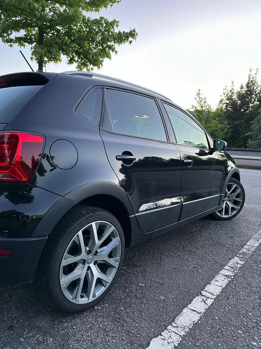 Volkswagen cross polo edição limitada