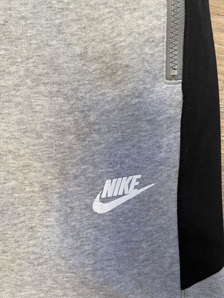 Спортивные штаны мужские зимние Nike S