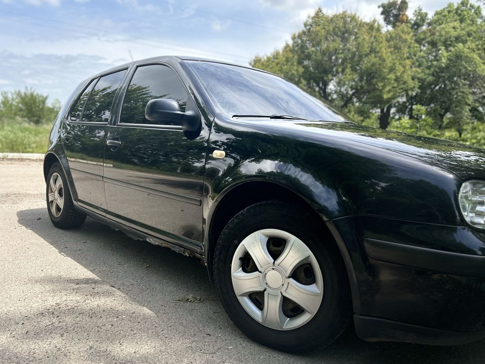 Продам економний автомобіль!