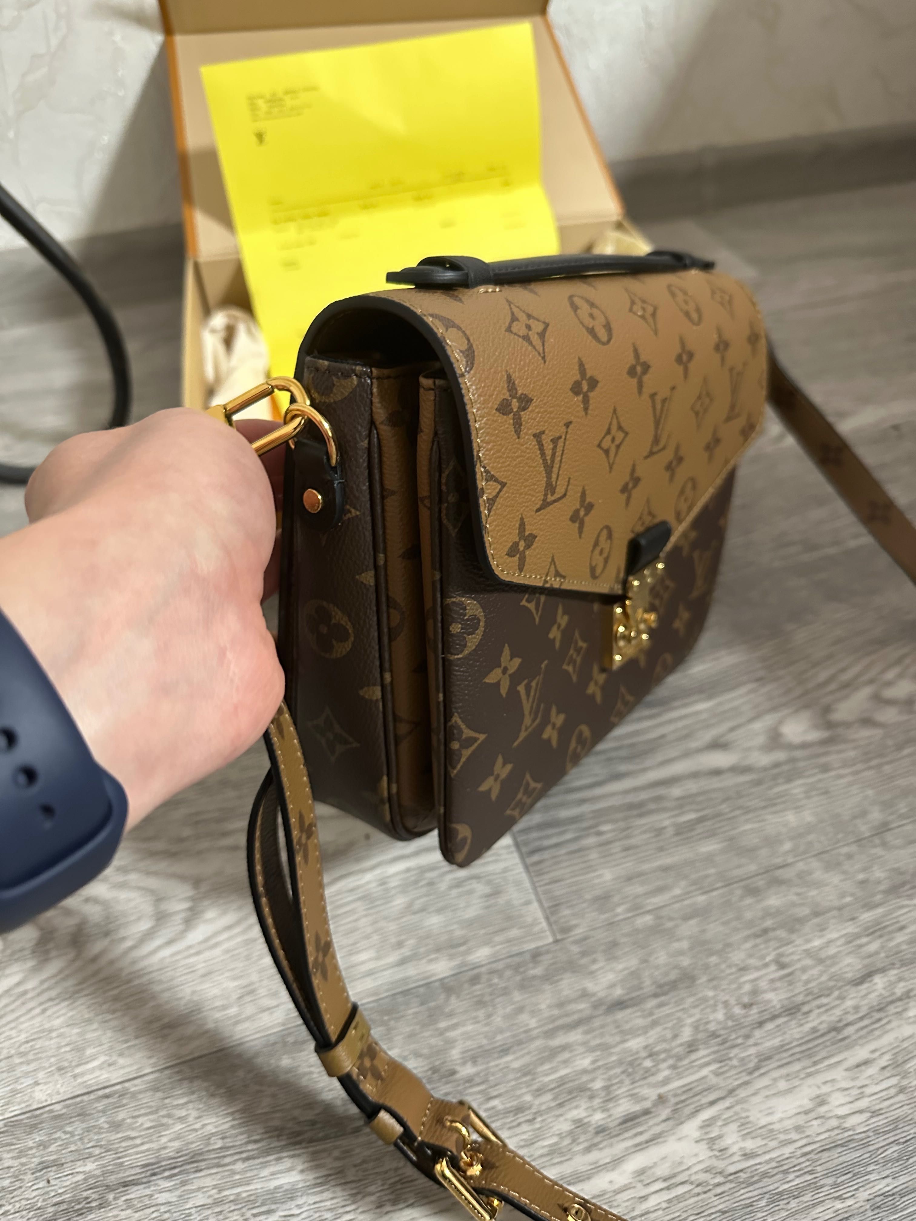 Louis Vuitton Pochette Metis Оригінал