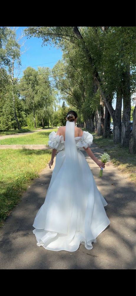 Продам ідеальну весільну сукню