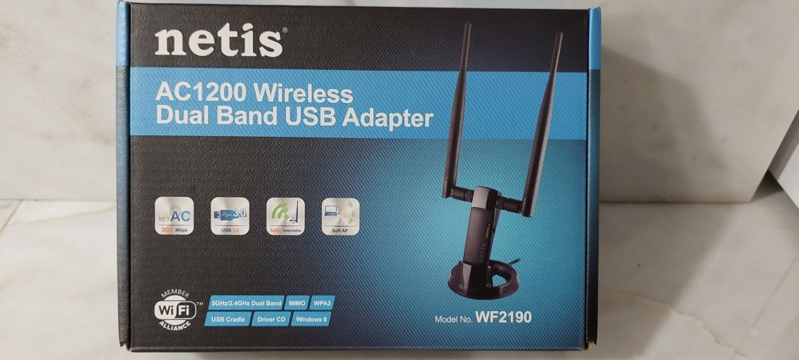NAS QNAP TBS-453a ssd + AC1200 WiFi Adapter