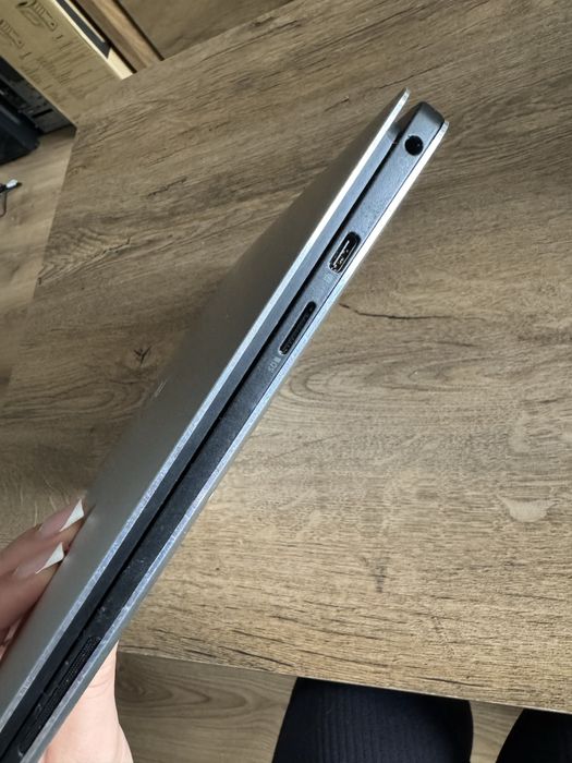 promka:)Ultrabook Dell i7-8565U 16GB RAM 512GB SSD m.2 XPS 13 9380