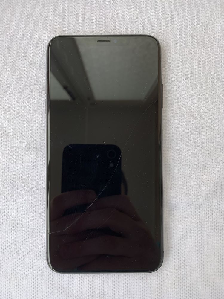Iphone Xs max 64 face id