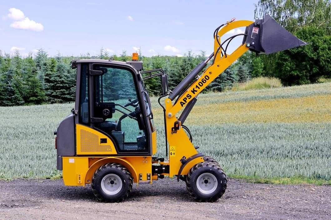 Ładowarka K1060 z kabiną otwartą miniładowarka APS NOWA 2024 zwinna