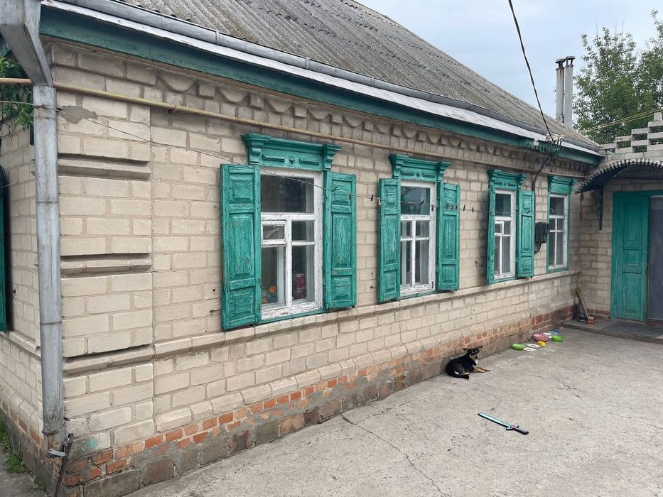 Продам добротний будинок в Підгородному